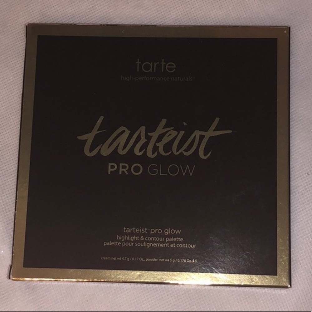 tarteist PRO glow highlight contour palette